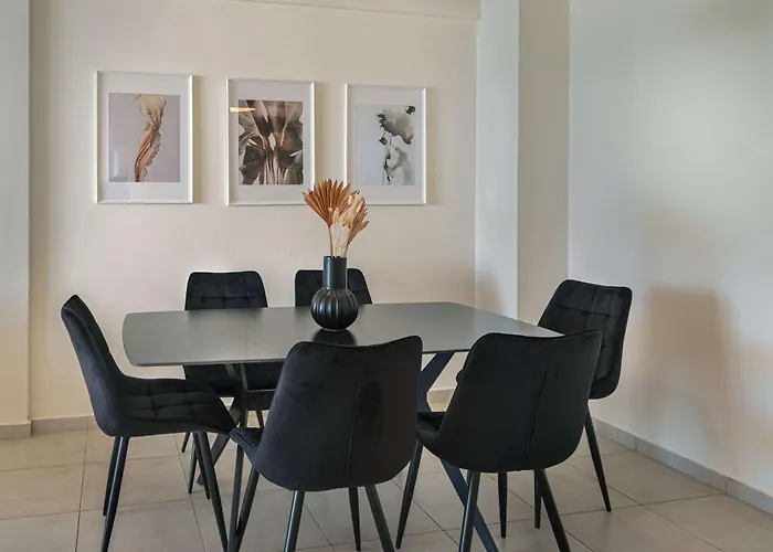 Phaedrus Living Paphos Old Town Seaview Flat