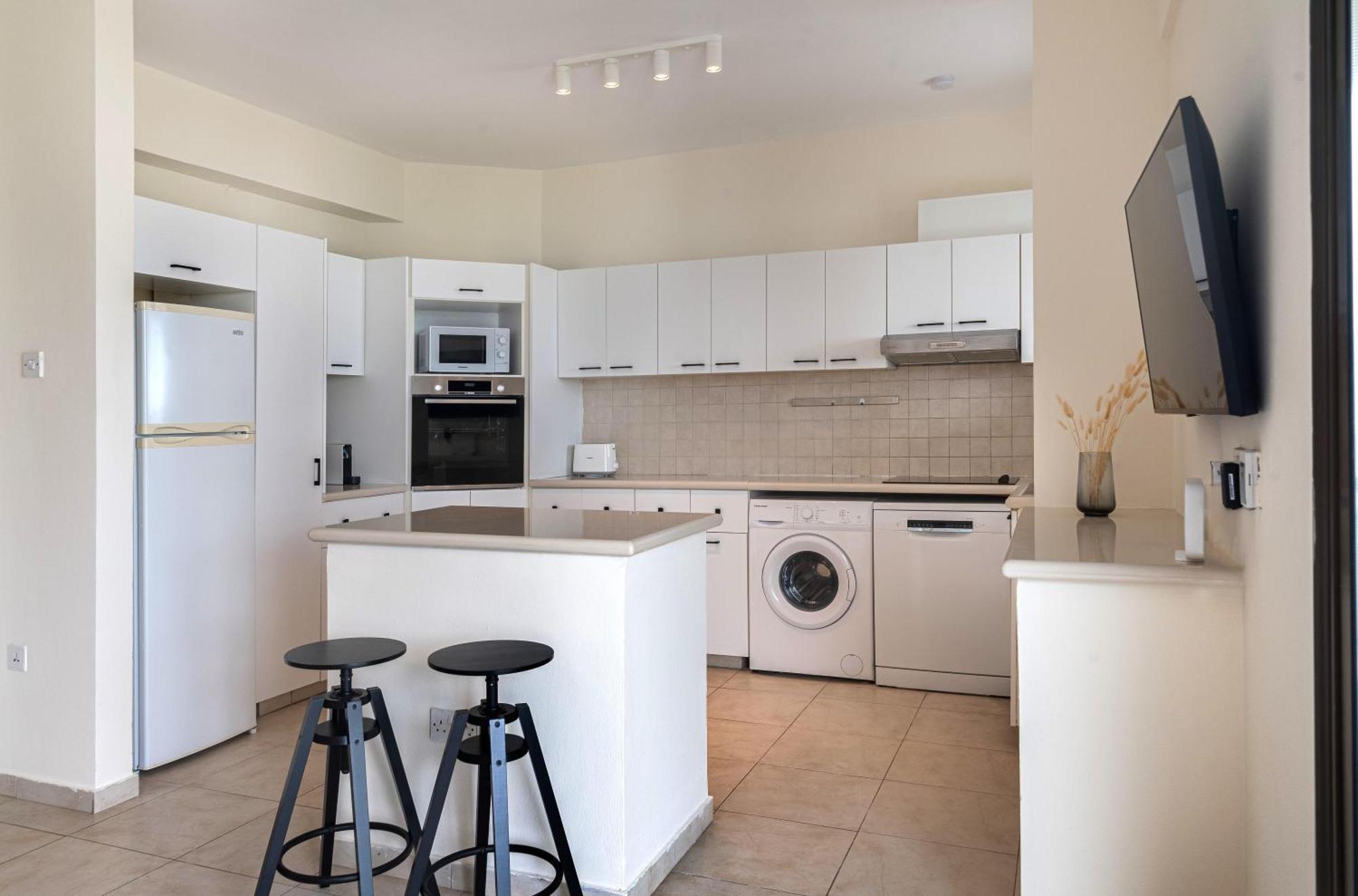 Apartment Phaedrus Living Old Town Seaview Flat *